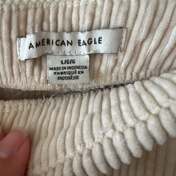 American Eagle Cream Corduroy Ribbed Cream Mini Skirt Size Large Preppy Y2K - Picture 2 of 5